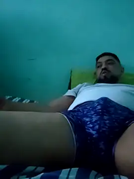 Snapshot of Fdiego19 chatting on 06-18-26, 09:08 Fdiego19 online show from 06-18-26, 09:08