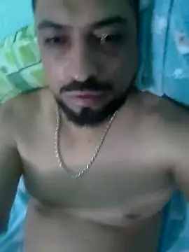 Snapshot of Fdiego19 chatting on 06-19-26, 09:35 Fdiego19 online show from 06-19-26, 09:35