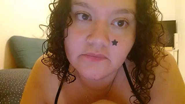 Snapshot of HeidiSanabria chatting on 07-29-26, 11:14 HeidiSanabria online show from 07-29-26, 11:14