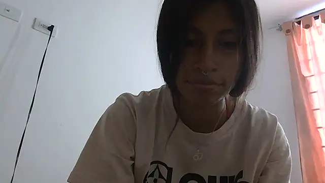Pocahontas Honey online show from 07-24-26, 10:41