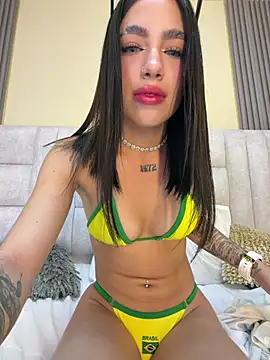 Snapshot of Sasha__Parker chatting on 06-19-26, 11:30 Sasha Parker online show from 06-19-26, 11:30