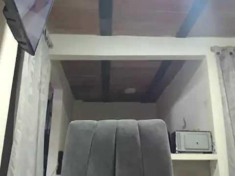 estrella-cutte online show from 07-22-26, 04:43