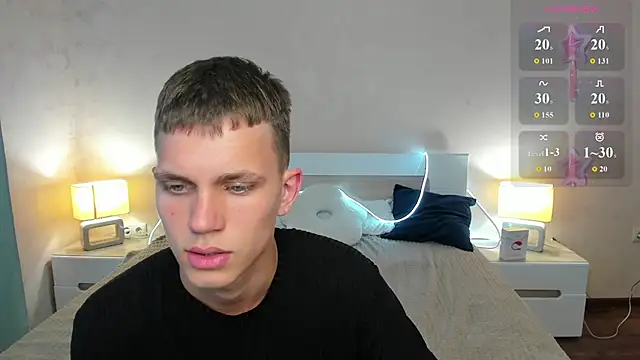 Snapshot of m0neyken chatting on 06-29-26, 02:40 m0neyken online show from 06-29-26, 02:40