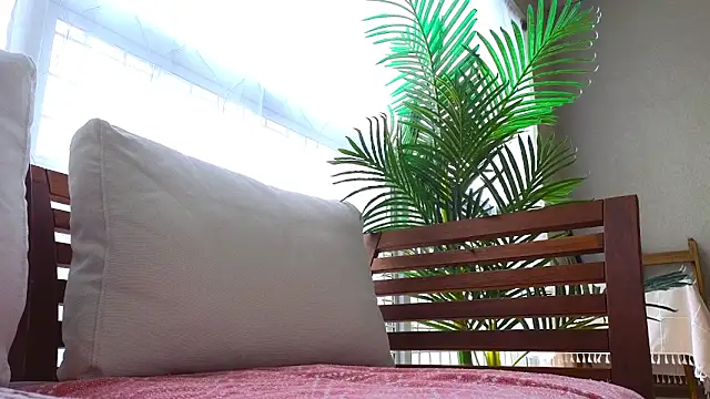 MySweetSofie online show from 03-06-25, 12:00