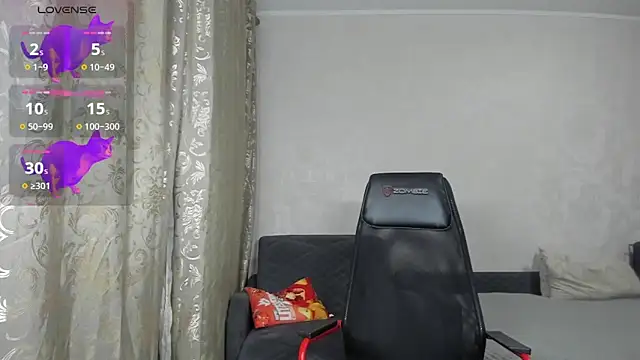 kelly copperfield online show from 11-20-25, 04:18