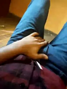 Snapshot of tamil_boy_anytime chatting on 06-21-26, 06:16 tamil boy anytime online show from 06-21-26, 06:16