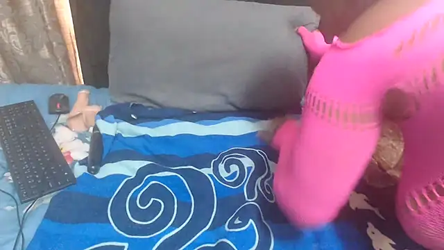 Snapshot of CovySweetMe chatting on 07-20-26, 10:39 CovySweetMe online show from 07-20-26, 10:39