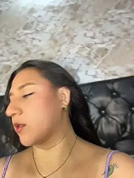 Lau Dreamgirl online show from 06-26-26, 06:01