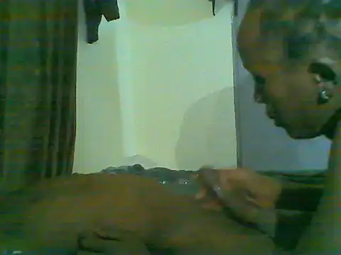 Snapshot of Savage_mates chatting on 06-21-26, 10:12 Savage mates online show from 06-21-26, 10:12