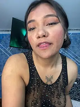 Snapshot of LiiaaParker chatting on 07-27-26, 03:57 LiiaaParker online show from 07-27-26, 03:57