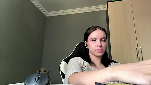 martinienjoyer online show from 07-29-26, 07:39
