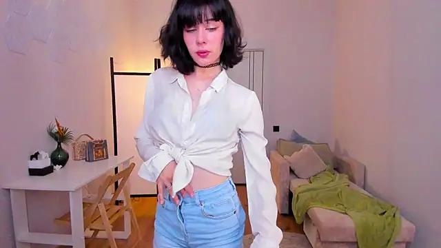 Ellie baillie online show from 07-06-26, 06:21