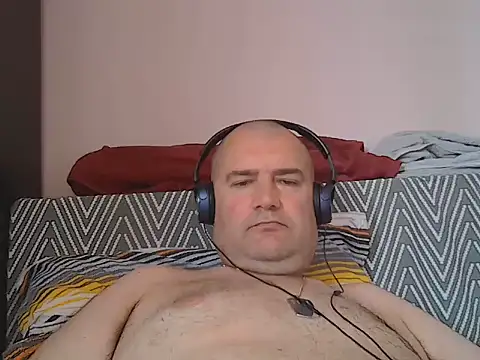 CristianDaniel78 online show from 06-27-26, 07:24