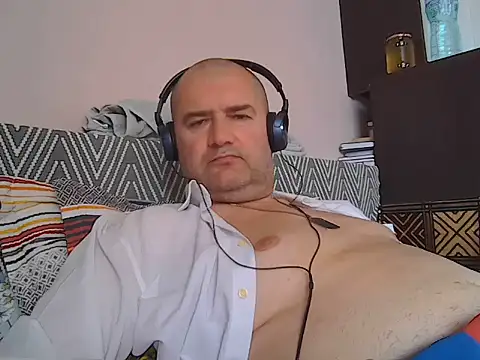 CristianDaniel78 online show from 07-28-26, 02:35