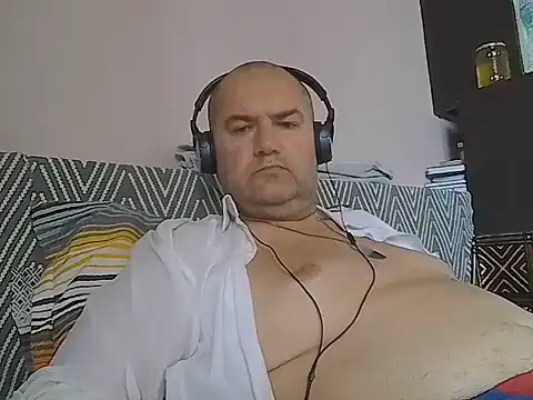 CristianDaniel78 online show from 07-29-26, 04:21