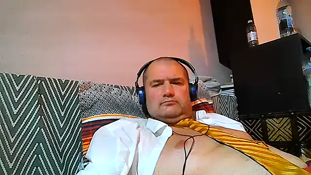 CristianDaniel78 online show from 08-02-26, 05:44