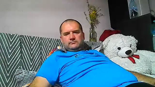 CristianDaniel78 online show from 08-08-26, 06:21