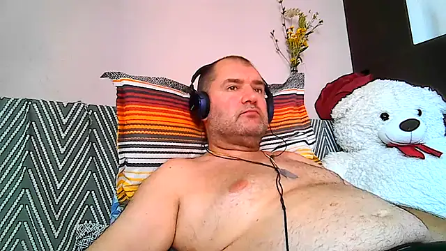 CristianDaniel78 online show from 08-09-26, 04:01