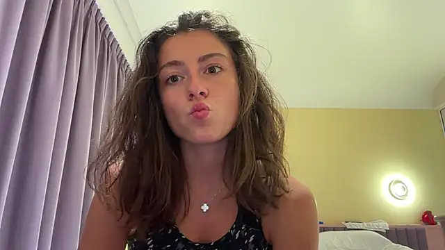 Monicaqte online show from 07-01-26, 11:12