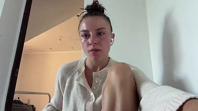 Monicaqte online show from 07-26-26, 04:14
