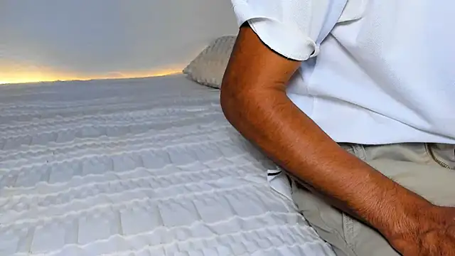 Your couplepervert0 online show from 06-25-26, 01:27