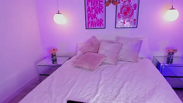 camilaa7 online show from 07-20-26, 07:33