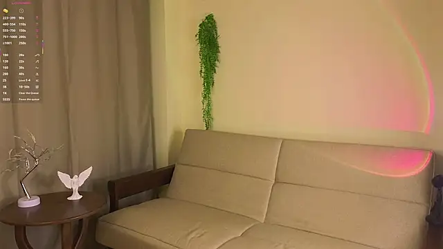 Snapshot of VacuumBarbie chatting on 07-28-26, 12:48 VacuumBarbie online show from 07-28-26, 12:48
