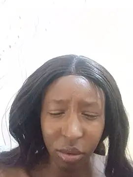 Snapshot of Velvetkisssx chatting on 06-28-26, 12:38 Velvetkisssx online show from 06-28-26, 12:38