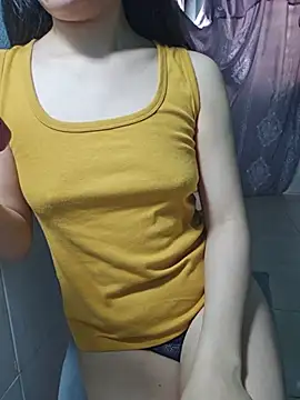 Snapshot of cherry_chjan chatting on 07-29-26, 03:26 cherry chjan online show from 07-29-26, 03:26