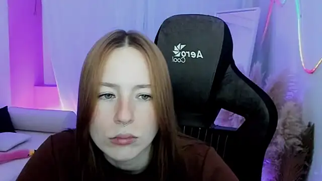 DamnWitchh online show from 07-10-26, 05:48
