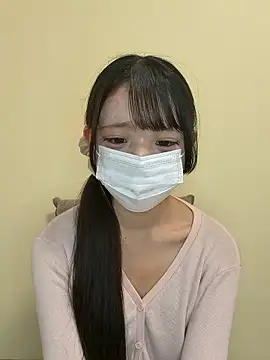 risa      online show from 06-29-26, 10:15