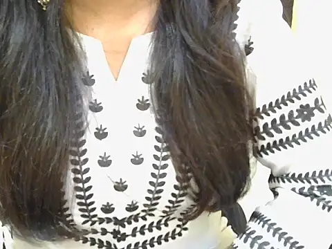 SWEET Salma online show from 07-16-26, 09:04