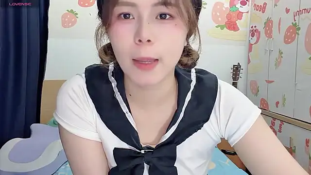 Snapshot of Una9_ chatting on 07-09-26, 06:45 Una9 online show from 07-09-26, 06:45