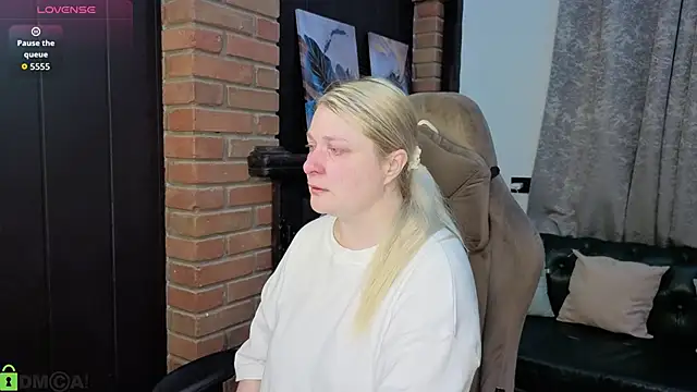 Ammy Soon online show from 06-27-26, 01:21