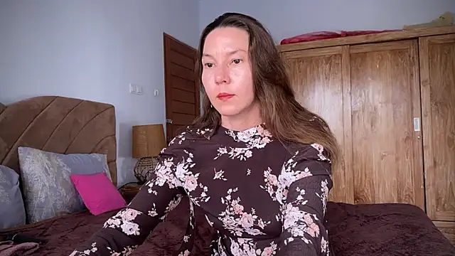 Snapshot of kittycat4you chatting on 12-11-24, 05:21 kittycat4you online show from 12-11-24, 05:21