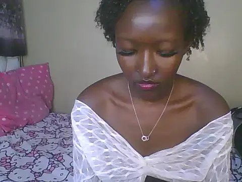 Snapshot of Keilay chatting on 06-24-26, 08:02 Keilay online show from 06-24-26, 08:02