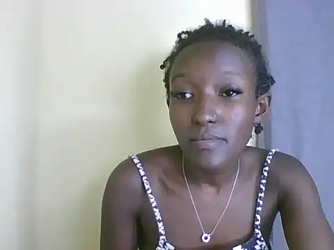 Snapshot of Keilay chatting on 07-26-26, 07:54 Keilay online show from 07-26-26, 07:54