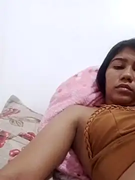 indiazinha   online show from 07-30-26, 07:18