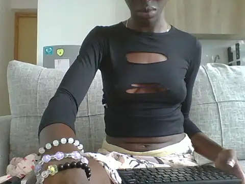 chocolateberry66 online show from 06-25-26, 08:30