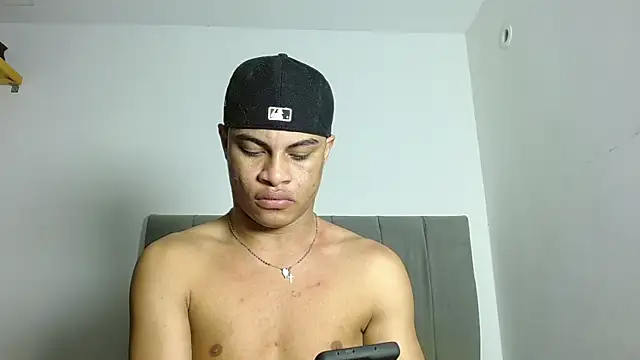 Jose And Daniel online show from 07-10-26, 04:17