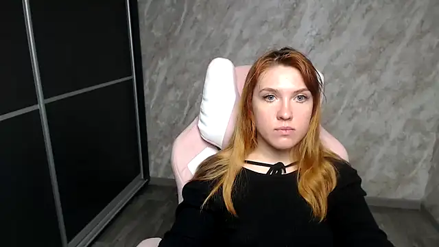 Reginasmilee online show from 01-15-26, 02:27