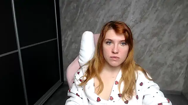 Reginasmilee online show from 01-16-26, 12:25