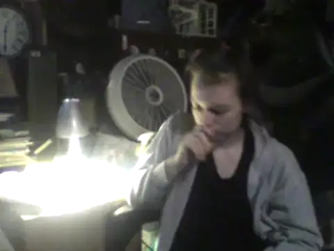 Snapshot of daddiesgurl69 chatting on 06-28-26, 04:29 daddiesgurl69 online show from 06-28-26, 04:29