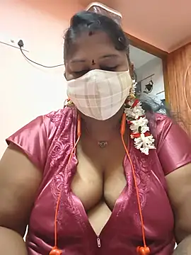 yalini1431 online show from 07-16-26, 07:31