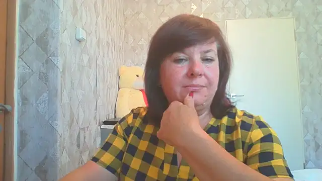 HannahAna39 online show from 08-03-26, 10:21