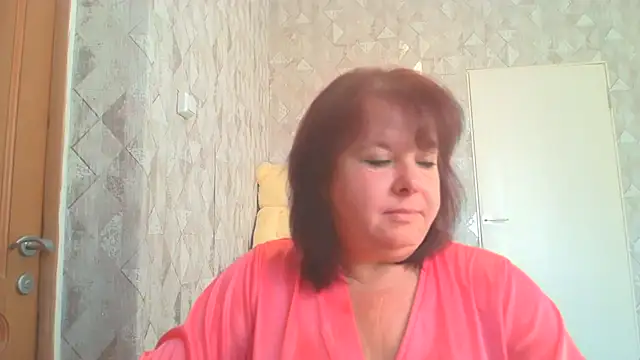 HannahAna39 online show from 08-04-26, 05:10