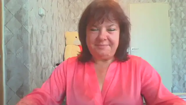 HannahAna39 online show from 08-07-26, 06:37