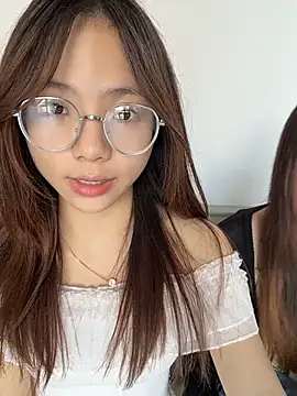 Snapshot of YY-1-1-1 chatting on 07-24-26, 06:55 YY-1-1-1 online show from 07-24-26, 06:55