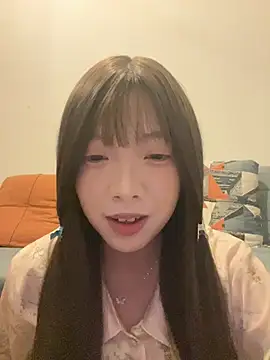 Snapshot of YY-1-1-1 chatting on 08-05-26, 02:09 YY-1-1-1 online show from 08-05-26, 02:09