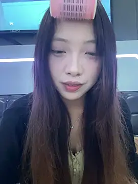 Snapshot of YY-1-1-1 chatting on 08-06-26, 03:03 YY-1-1-1 online show from 08-06-26, 03:03